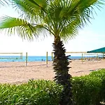 Paloma Orenda Hotel Side