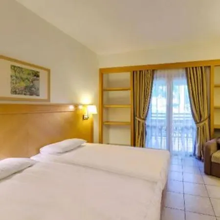 Paloma Orenda Hotel Side