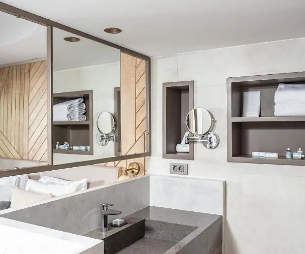 Отель Paloma Orenda 5*